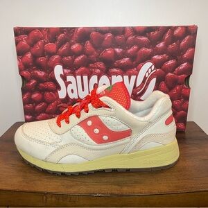 Saucony | Shadow 6000 Shoes - New York Cheesecake ; Mens 8.5